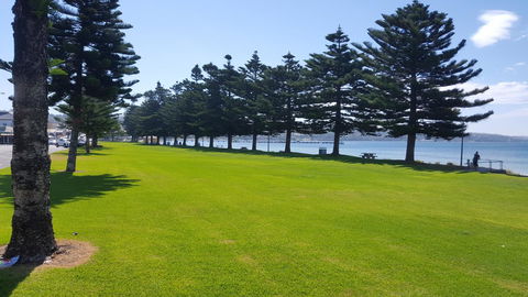 Aart Apartments - Schoolies Week Accommodation 0