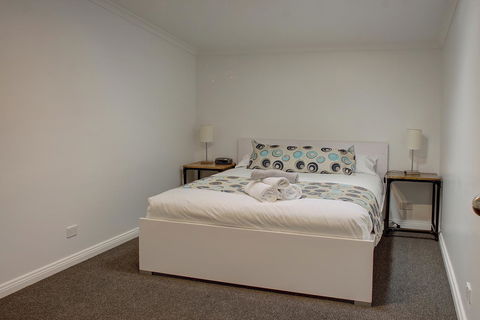 Aart Apartments - Schoolies Week Accommodation 21