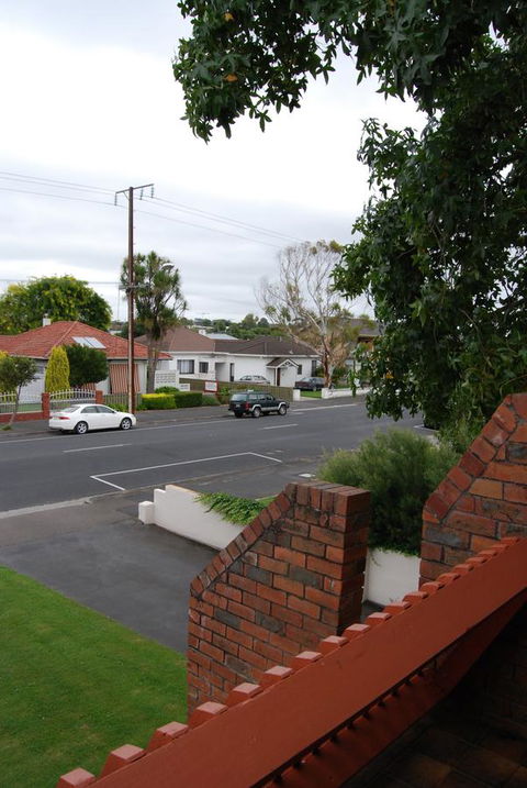 Arkana Motor Inn & Terrace Apartments - Schoolies Week Accommodation 42