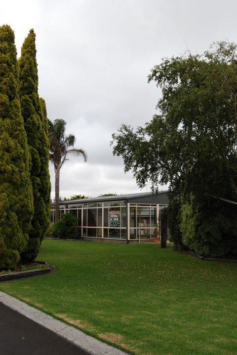 Arkana Motor Inn & Terrace Apartments - Schoolies Week Accommodation 19