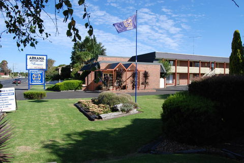 Arkana Motor Inn & Terrace Apartments - Schoolies Week Accommodation 28