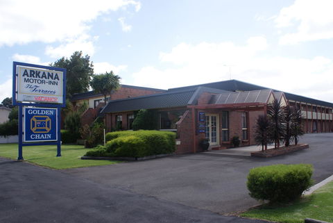 Arkana Motor Inn & Terrace Apartments - Schoolies Week Accommodation 6