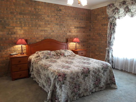 Acacia Apartments - Schoolies Week Accommodation 2