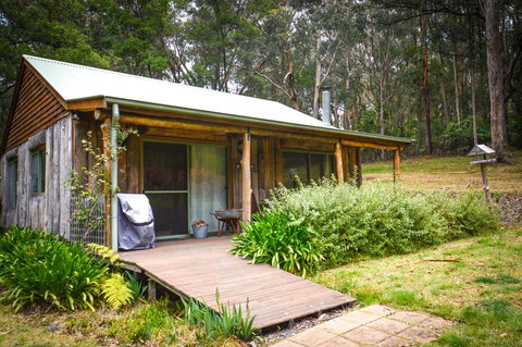 Ghost Hill Road Retreat - Schoolies Week Accommodation 28
