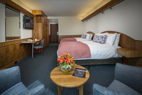 Arkaba Hotel - Schoolies Week Accommodation 8