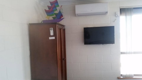 Wallaroo Sunset Home - Schoolies Week Accommodation 20