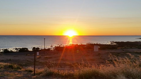 Wallaroo Sunset Home - Schoolies Week Accommodation 15