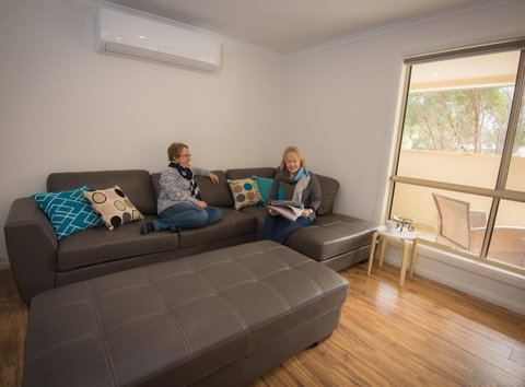 32 West B&B - Schoolies Week Accommodation 28