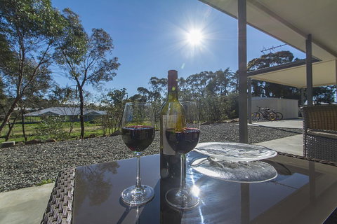 32 West B&B - Schoolies Week Accommodation 20