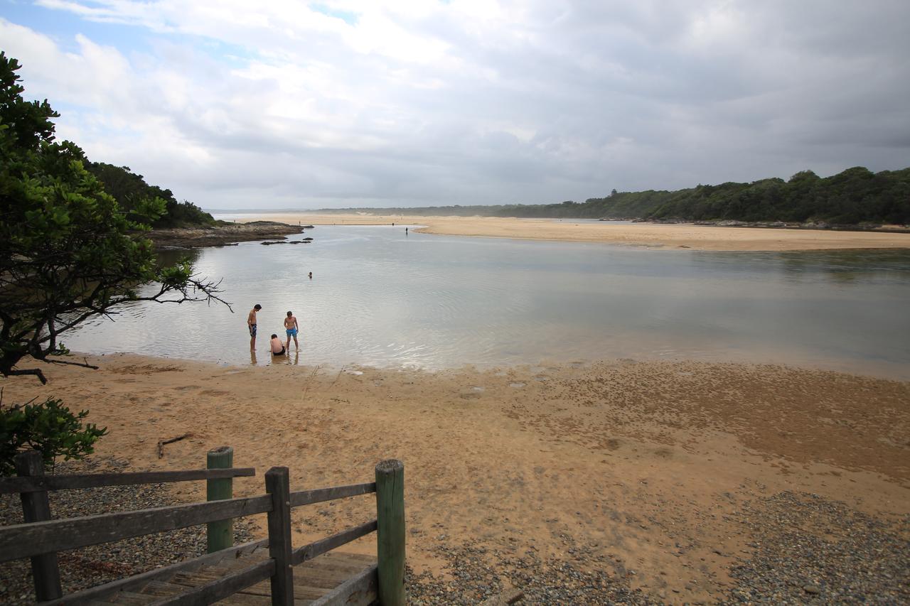  Schoolies Week Accommodation