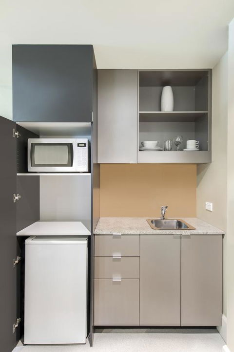 Adina Apartment Hotel Adelaide Treasury - Schoolies Week Accommodation 23