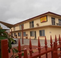 Esplanade Apartments at West Beach - Schoolies Week Accommodation