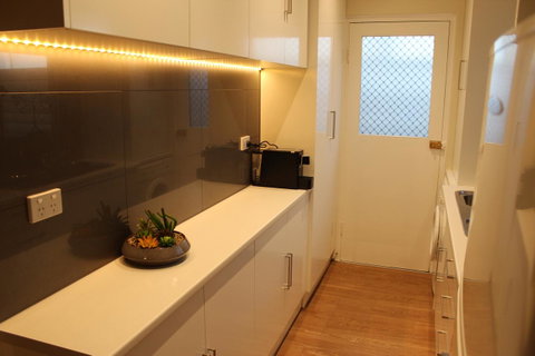 Christophers Villa - Schoolies Week Accommodation 29