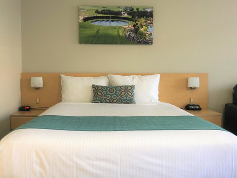 Bathurst Motor Inn - Schoolies Week Accommodation 7