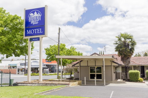 Bathurst Motor Inn - Schoolies Week Accommodation 6