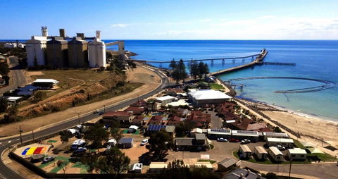 Wallaroo Beachfront Tourist Park - Schoolies Week Accommodation 2