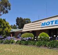 Keith Motor Inn - Schoolies Week Accommodation