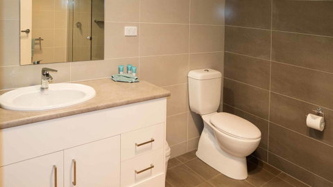 Wallaroo Holiday Park - Schoolies Week Accommodation 1