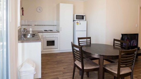 Wallaroo Holiday Park - Schoolies Week Accommodation 17