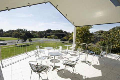 Robetown Motor Inn & Apartments - Schoolies Week Accommodation 3