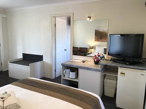 Robetown Motor Inn & Apartments - Schoolies Week Accommodation 15