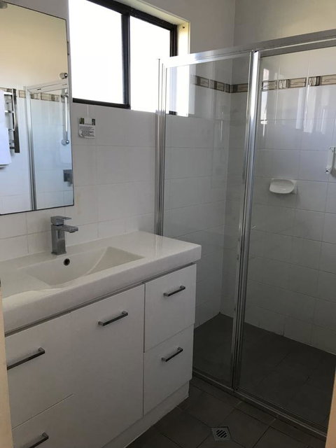 Robetown Motor Inn & Apartments - Schoolies Week Accommodation 30