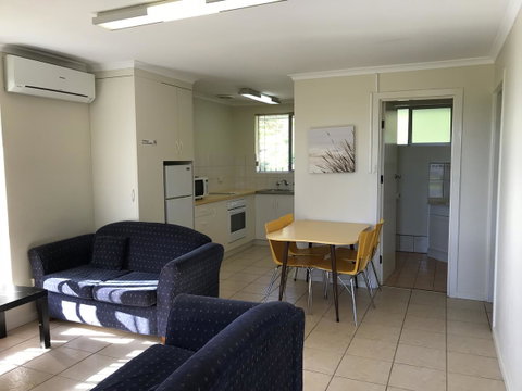 Robetown Motor Inn & Apartments - Schoolies Week Accommodation 35
