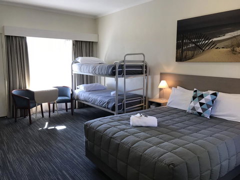 Robetown Motor Inn & Apartments - Schoolies Week Accommodation 27