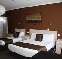 Lakeview Motel and Apartments - Schoolies Week Accommodation