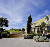 Caledonian Inn - Schoolies Week Accommodation