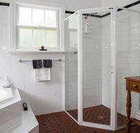 Clare Valley Heritage Retreat - Schoolies Week Accommodation