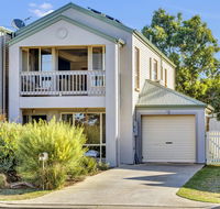 The Lighthouse - Schoolies Week Accommodation