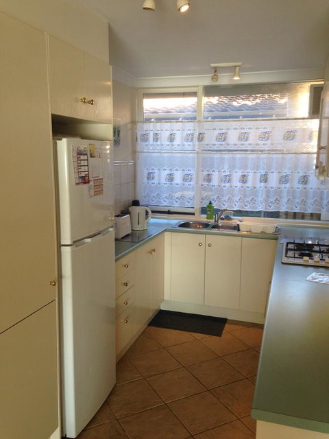 Lakeside - Schoolies Week Accommodation 10