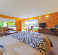 Country Roads Motor Inn Naracoorte - Schoolies Week Accommodation