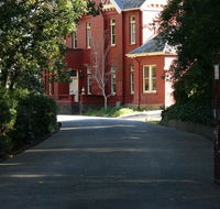 Pirralilla Estate Adelaide Hills - Schoolies Week Accommodation