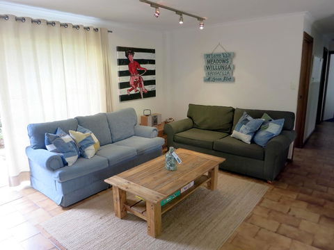 A2@Port Willy - Schoolies Week Accommodation 15