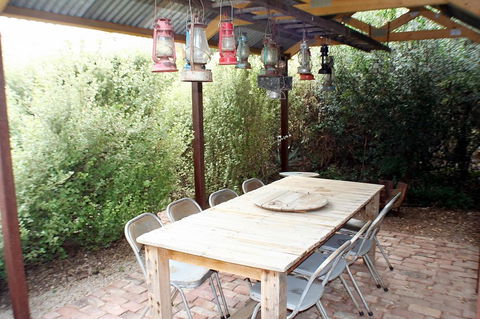 A2@Port Willy - Schoolies Week Accommodation 12