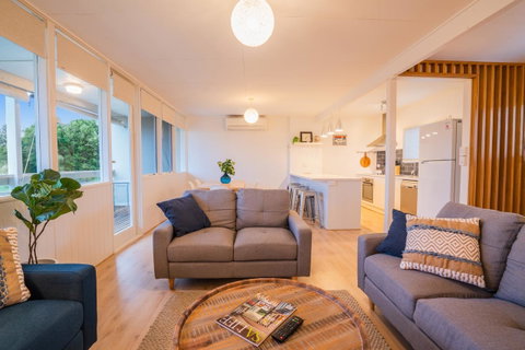 Aldinga Beach Break - C21 SouthCoast Holidays - Schoolies Week Accommodation 7