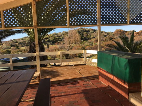 Shangri La Moonta Bay - Schoolies Week Accommodation 7