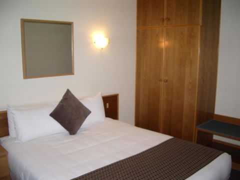 Aviators Lodge - Schoolies Week Accommodation 43