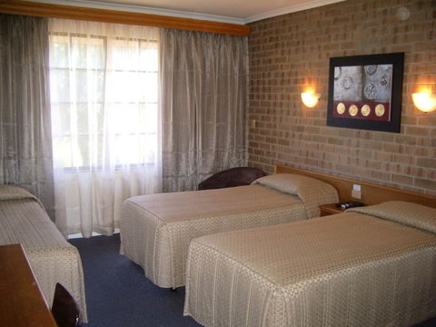 Aviators Lodge - Schoolies Week Accommodation 32