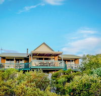 Seacroft - Schoolies Week Accommodation