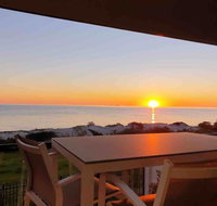 Luxurious 3 bedroom beachfront - panoramic views - Schoolies Week Accommodation