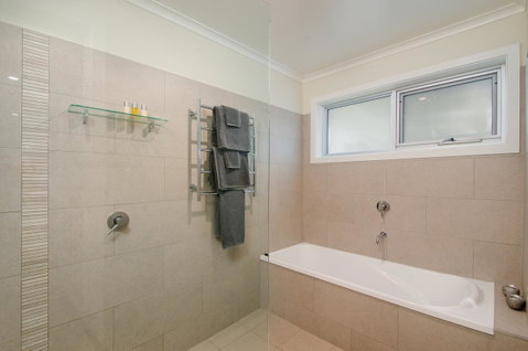 City One Apartment - Schoolies Week Accommodation 4
