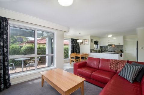 City One Apartment - Schoolies Week Accommodation 0
