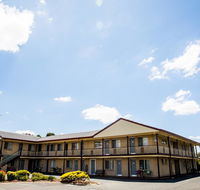 Lilac City Motor Inn  Steakhouse - Schoolies Week Accommodation