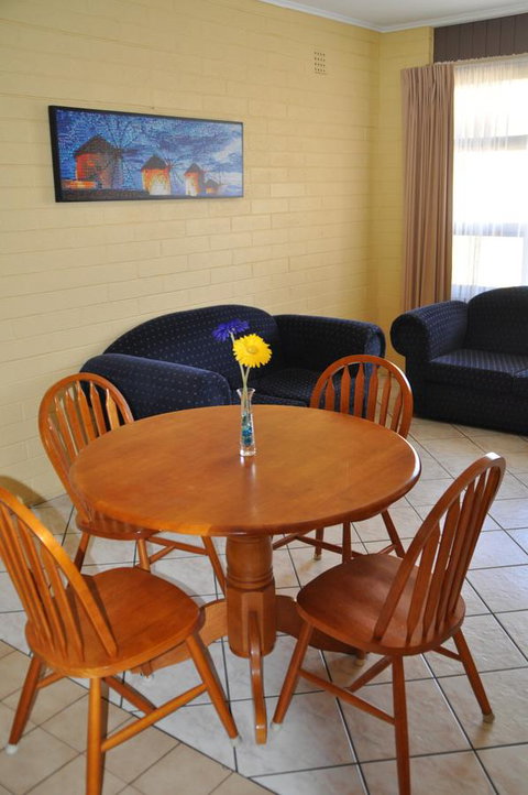 Robe Central Motel - Schoolies Week Accommodation 27