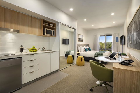 Quest Griffith - Schoolies Week Accommodation 0