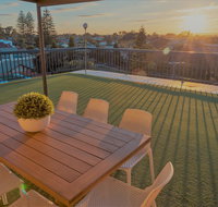 Henley Beach South Amazing Views Huge Private Balcony - Schoolies Week Accommodation