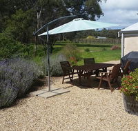 Peppermint Farm Cottage - Schoolies Week Accommodation